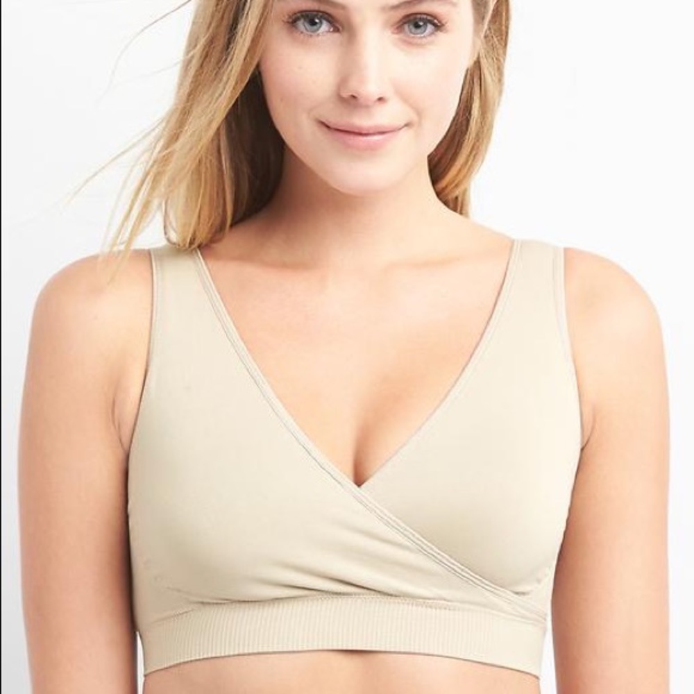 2 NEW Ingrid and Isabel Seamless Crossover Nursing Bra in Nude